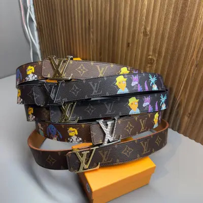 Double-sided leather belt