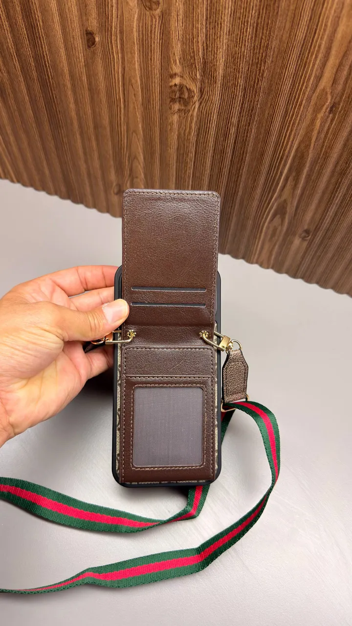 Anahtarlıklı telefon kılıfı 2