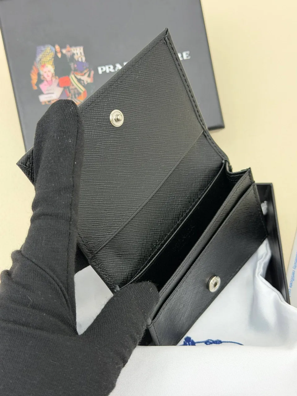 Prada cüzdan 4