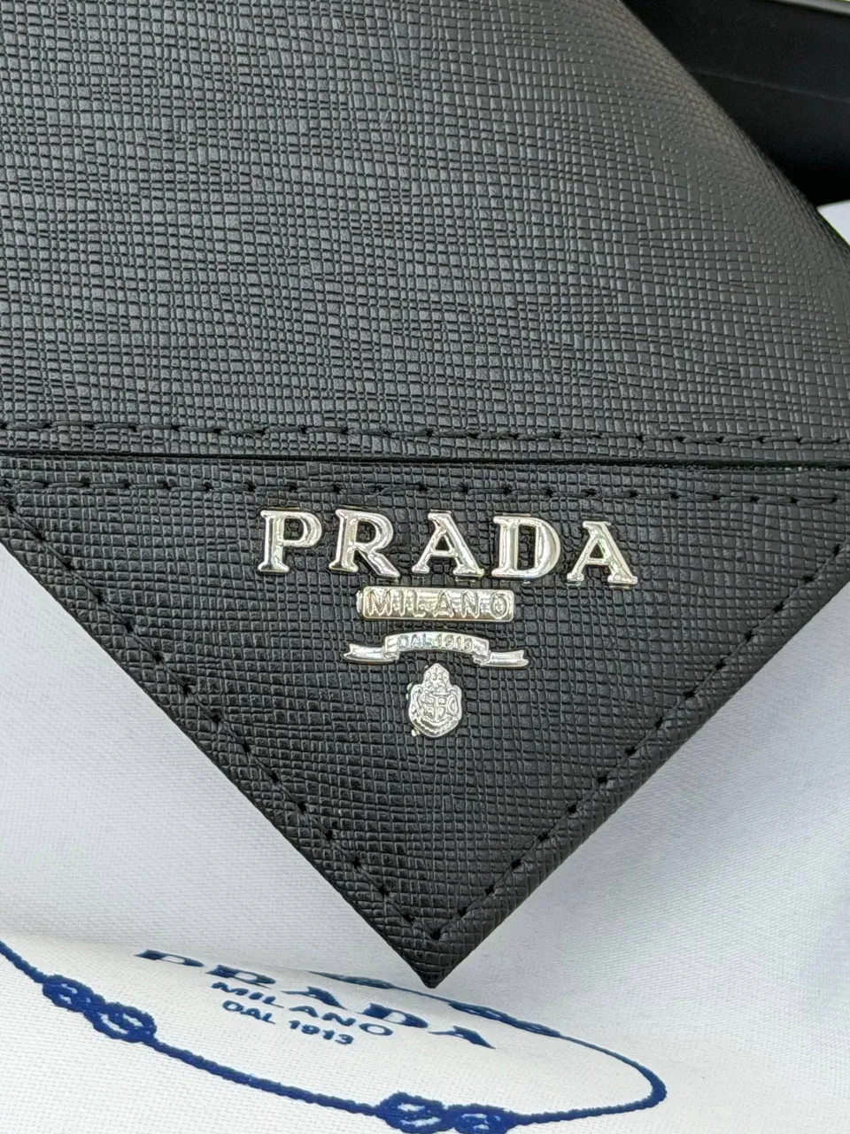 Prada cüzdan 2