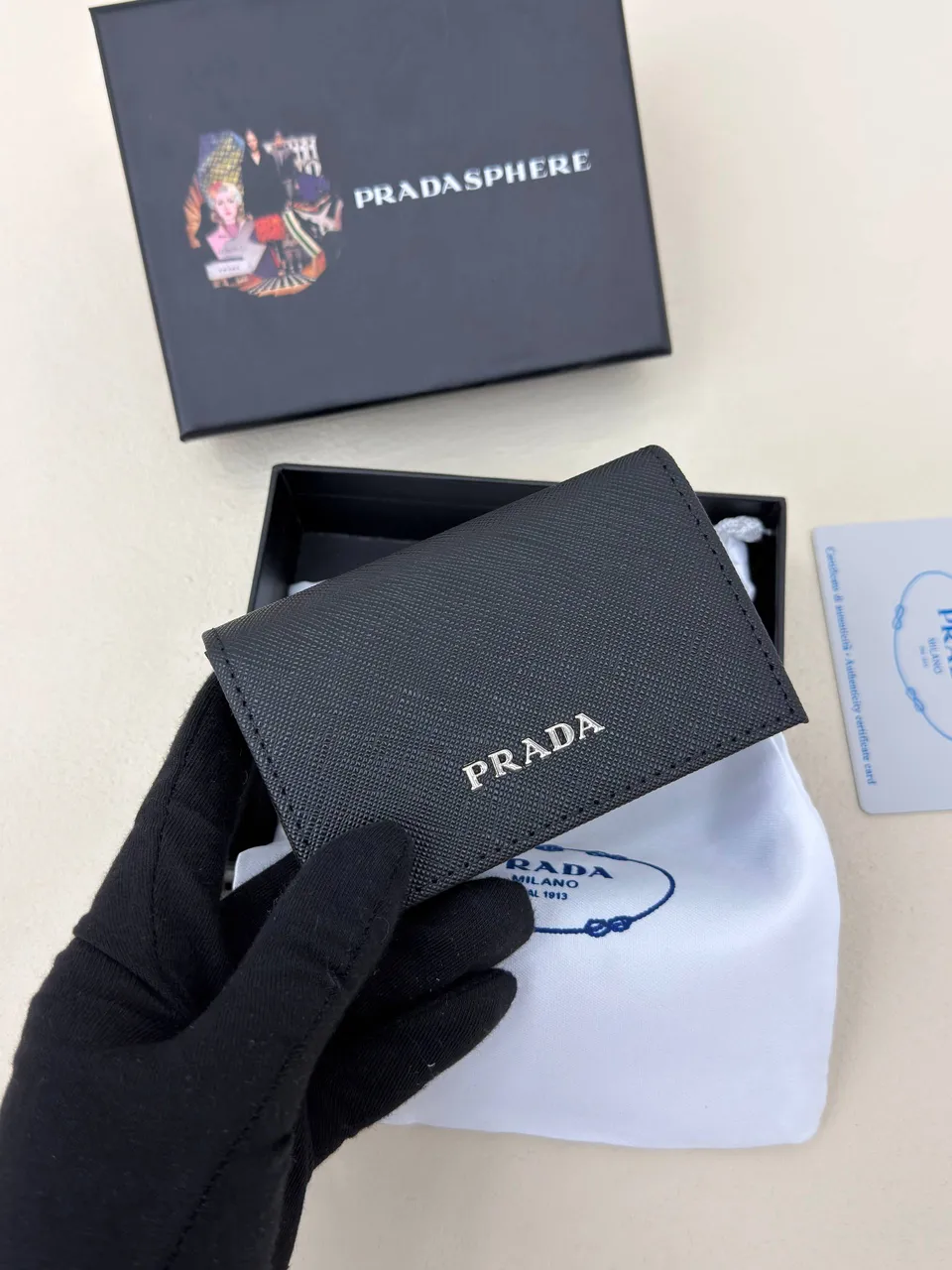 Prada cüzdan 5