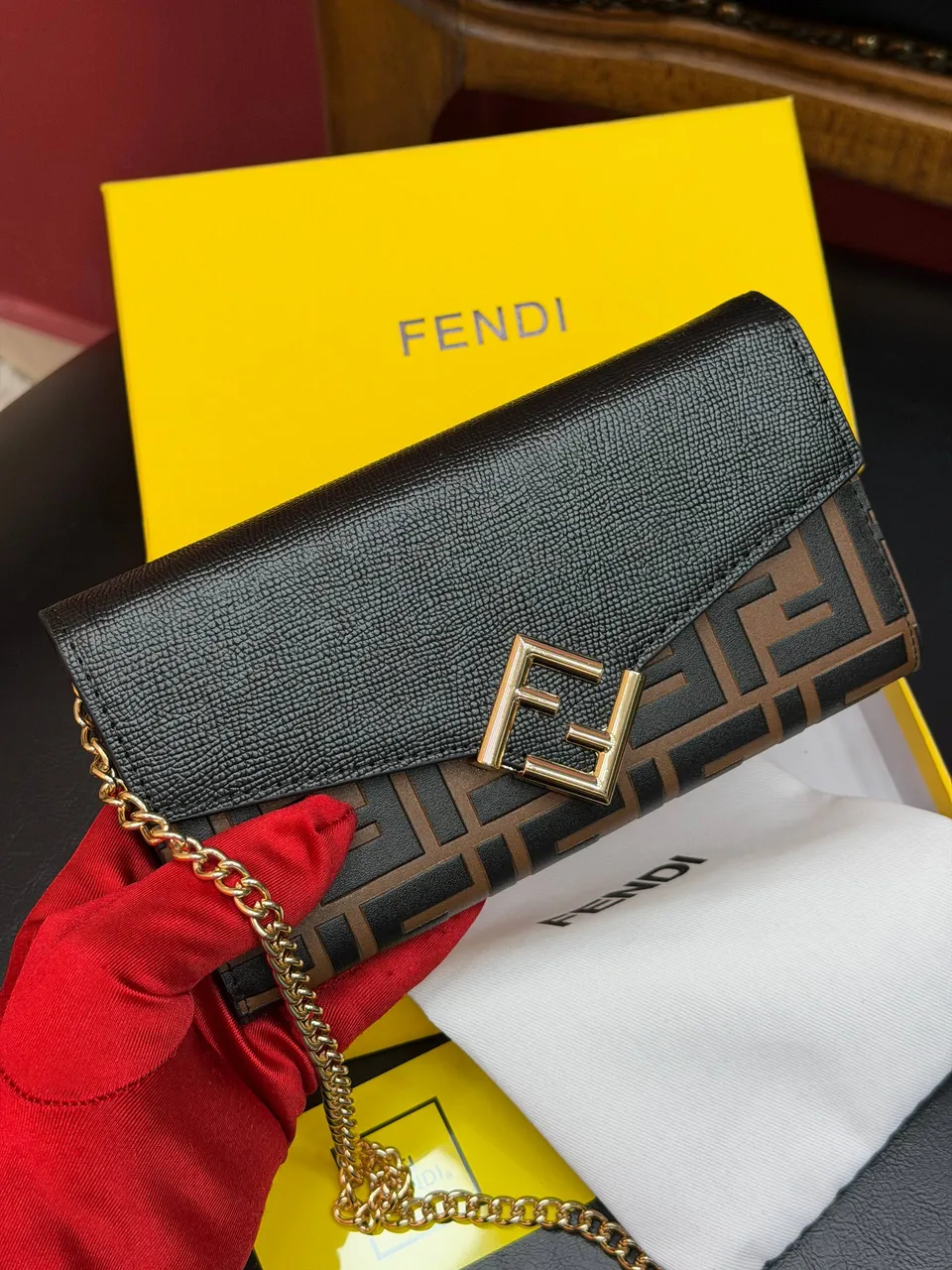 Fendi cüzdan 2