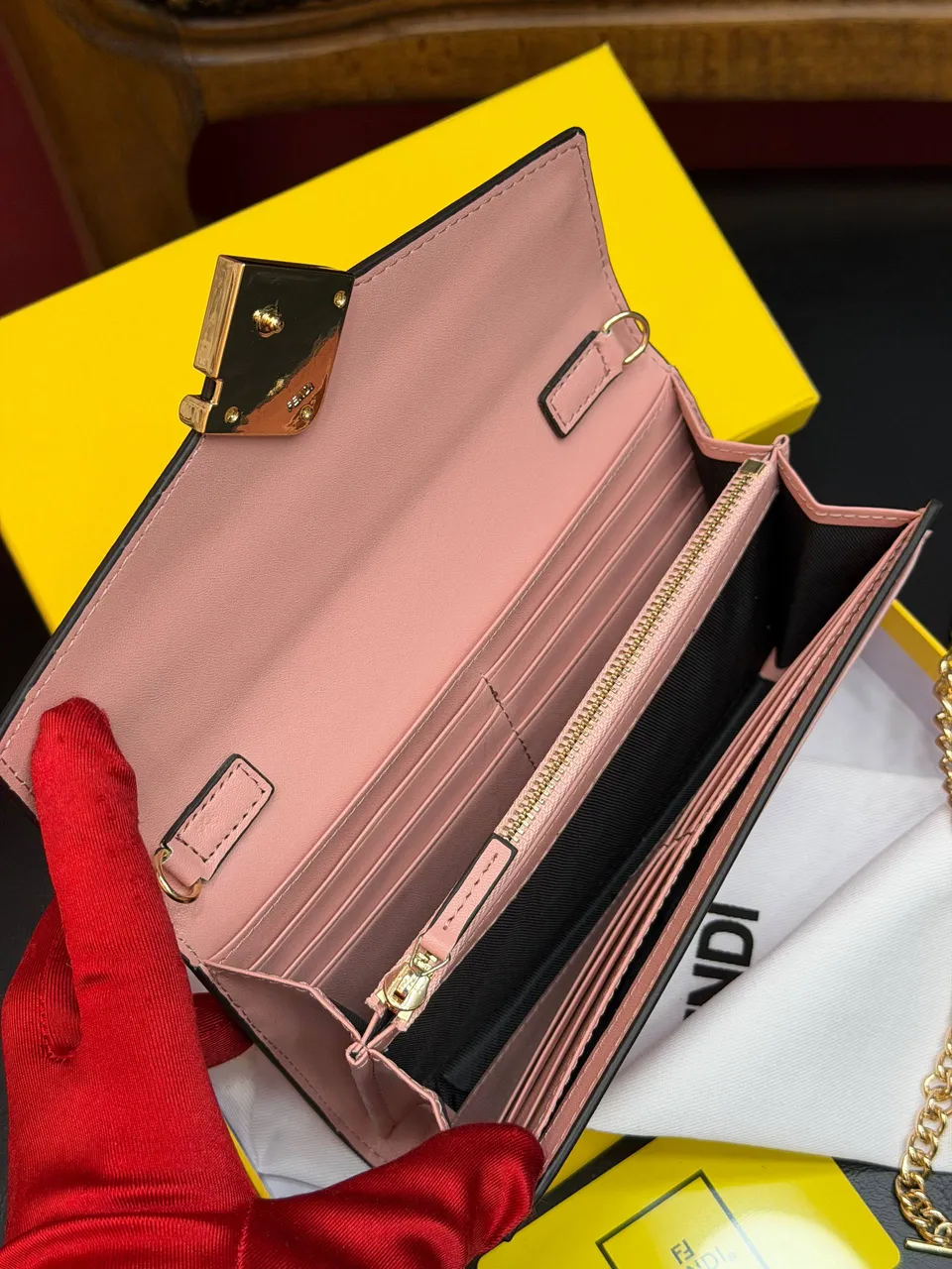 Fendi cüzdan 5