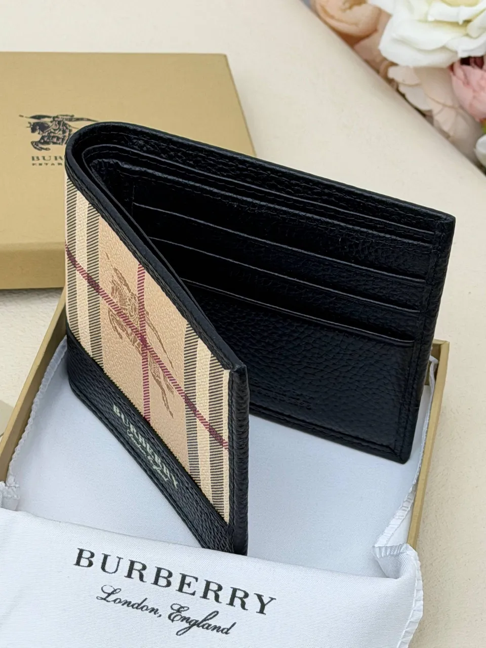 Burberry cüzdan 5