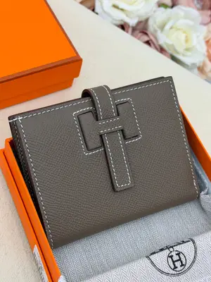 Leather wallet