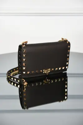 Rockstud deri crossbody çanta