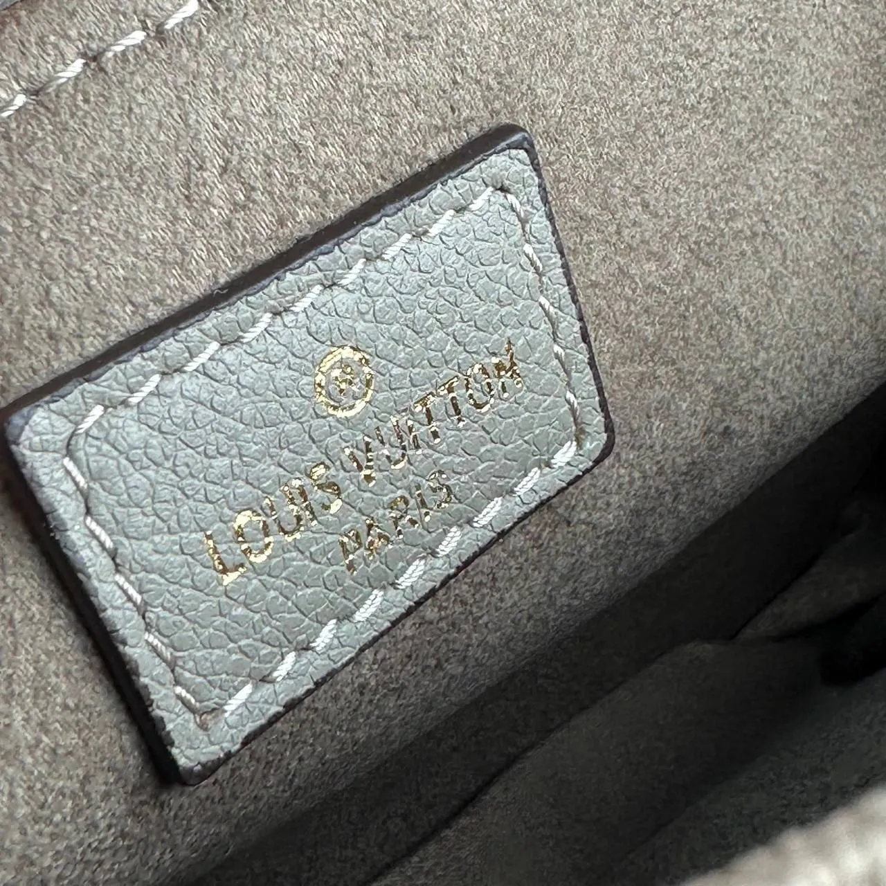 Metis Pochette çanta 18