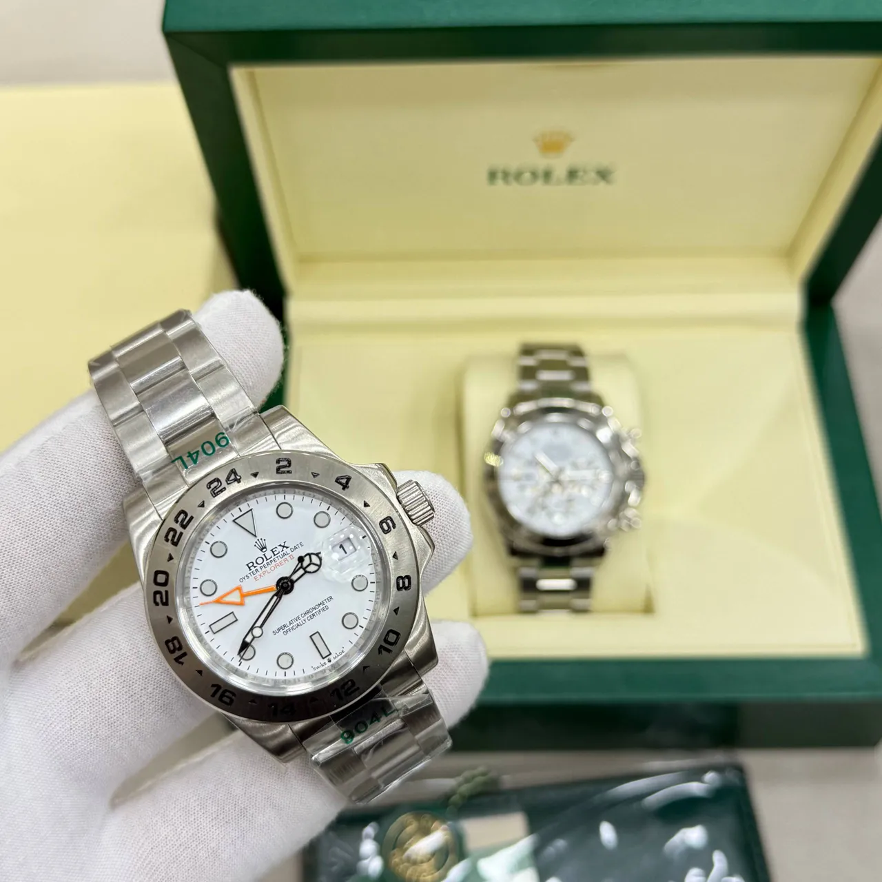 Explorer II saat 2
